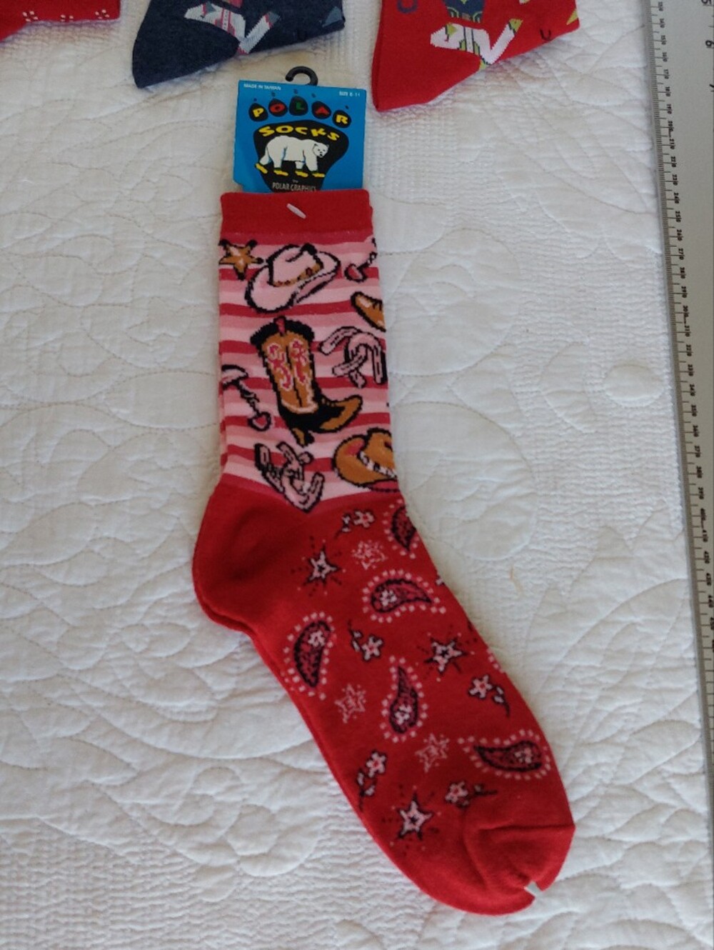 4 Sets Of Cowgirl/ BoyWestern Socks NOS Size Range 8 To 11 Rodeo Southwest Cute! - Picture 12 of 16